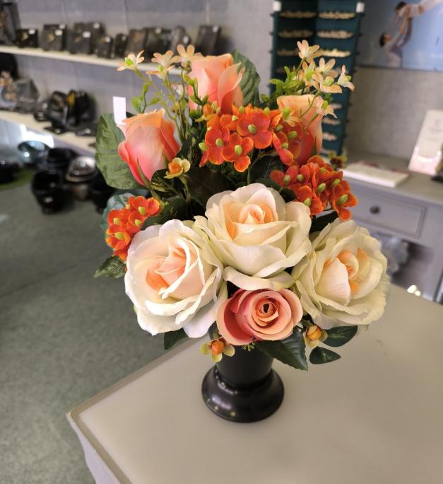 Fleurs et Articles funéraires - Image 4