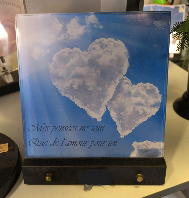 Fleurs et Articles funéraires - Image 7