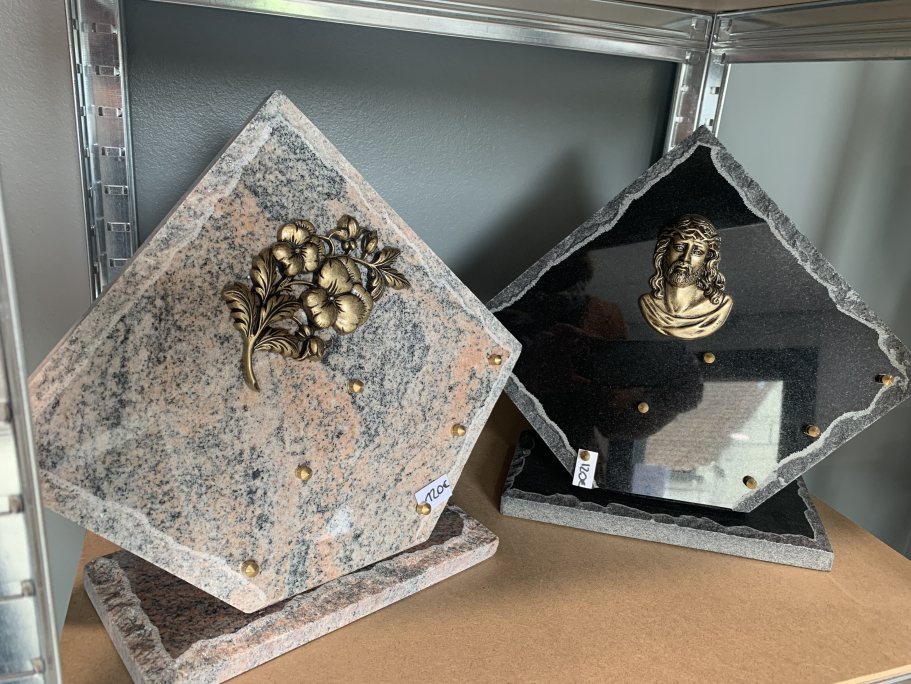 Fleurs et Articles funéraires - Image 3